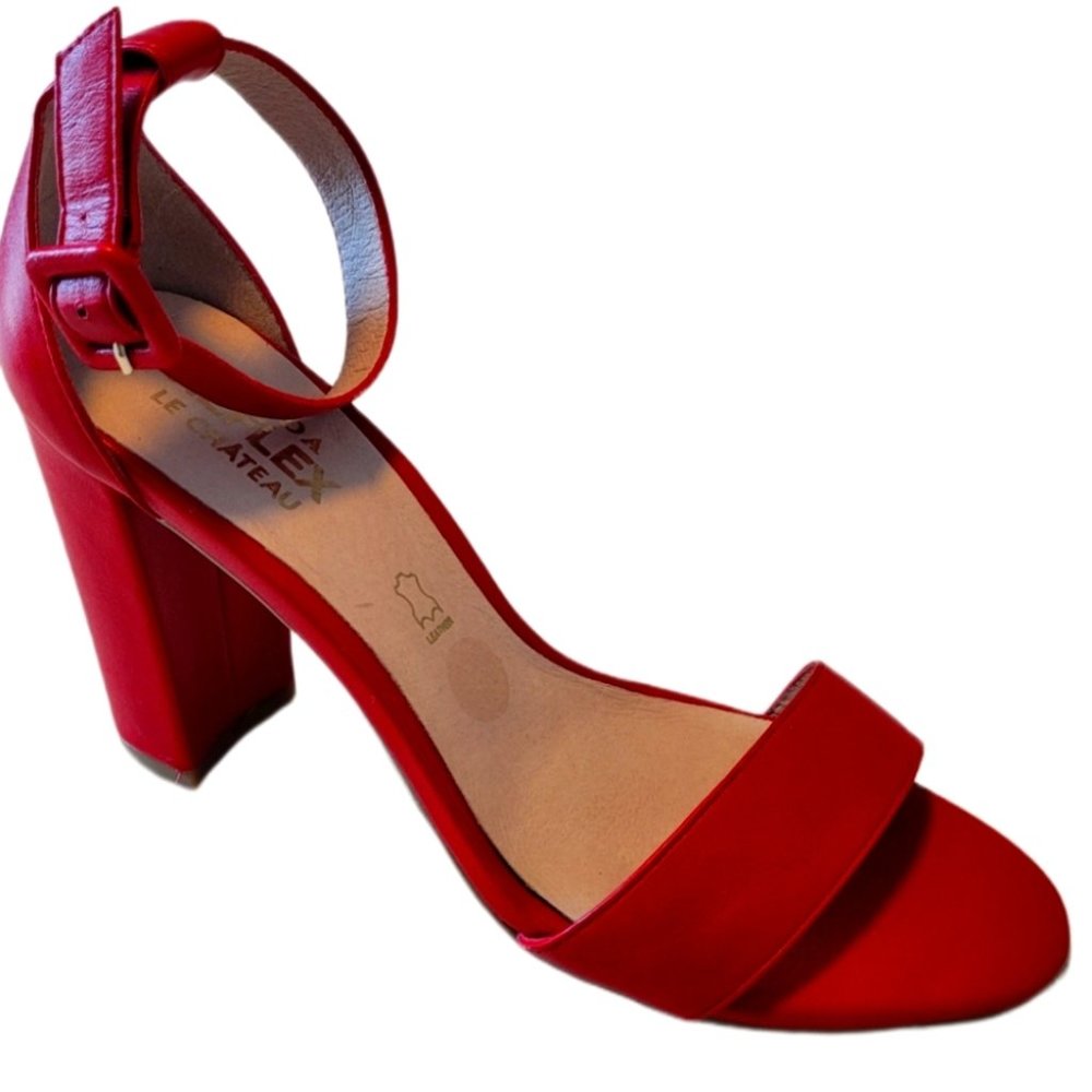 LE CHÂTEAU NWOT Leather Red Block Heel Shoes Size 7